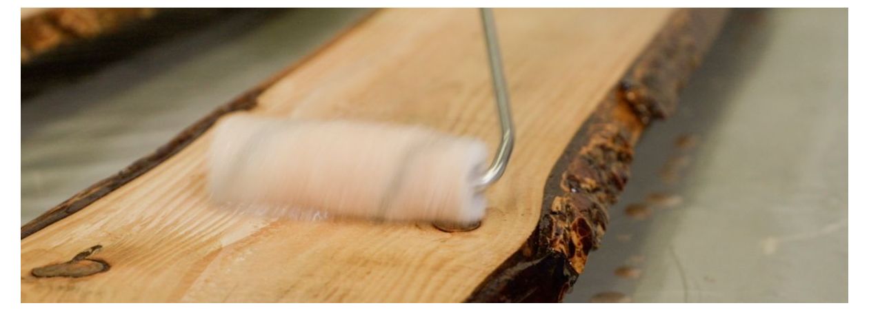 Epoxy giethars aanbrengen op hout