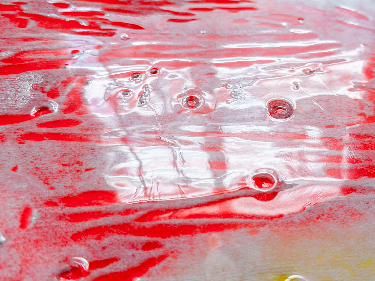 bellen in epoxy giethars